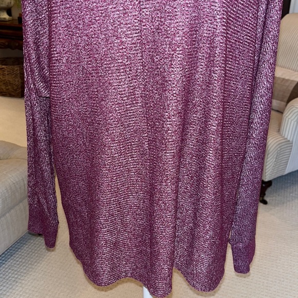 Time and Tru gorgeous purple crewneck sweater - Picture 3 of 11